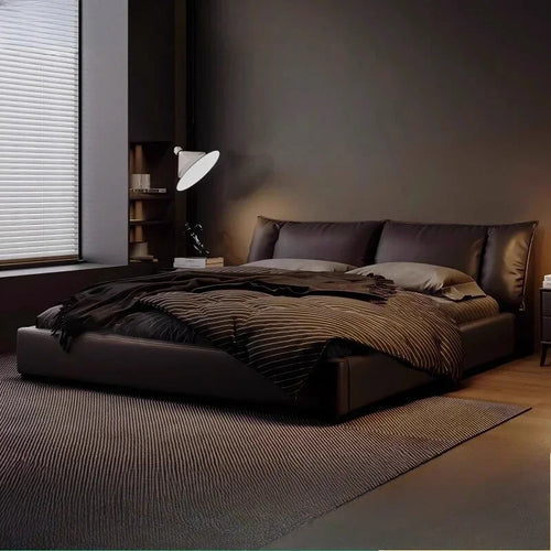 King size “ LÉO ” Design Somptueux en Cuir Véritable